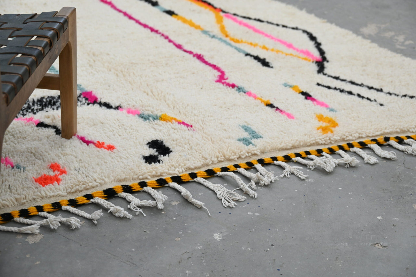 DecorBites™ Handmade Moroccan Azilal Rug 315x194 cm