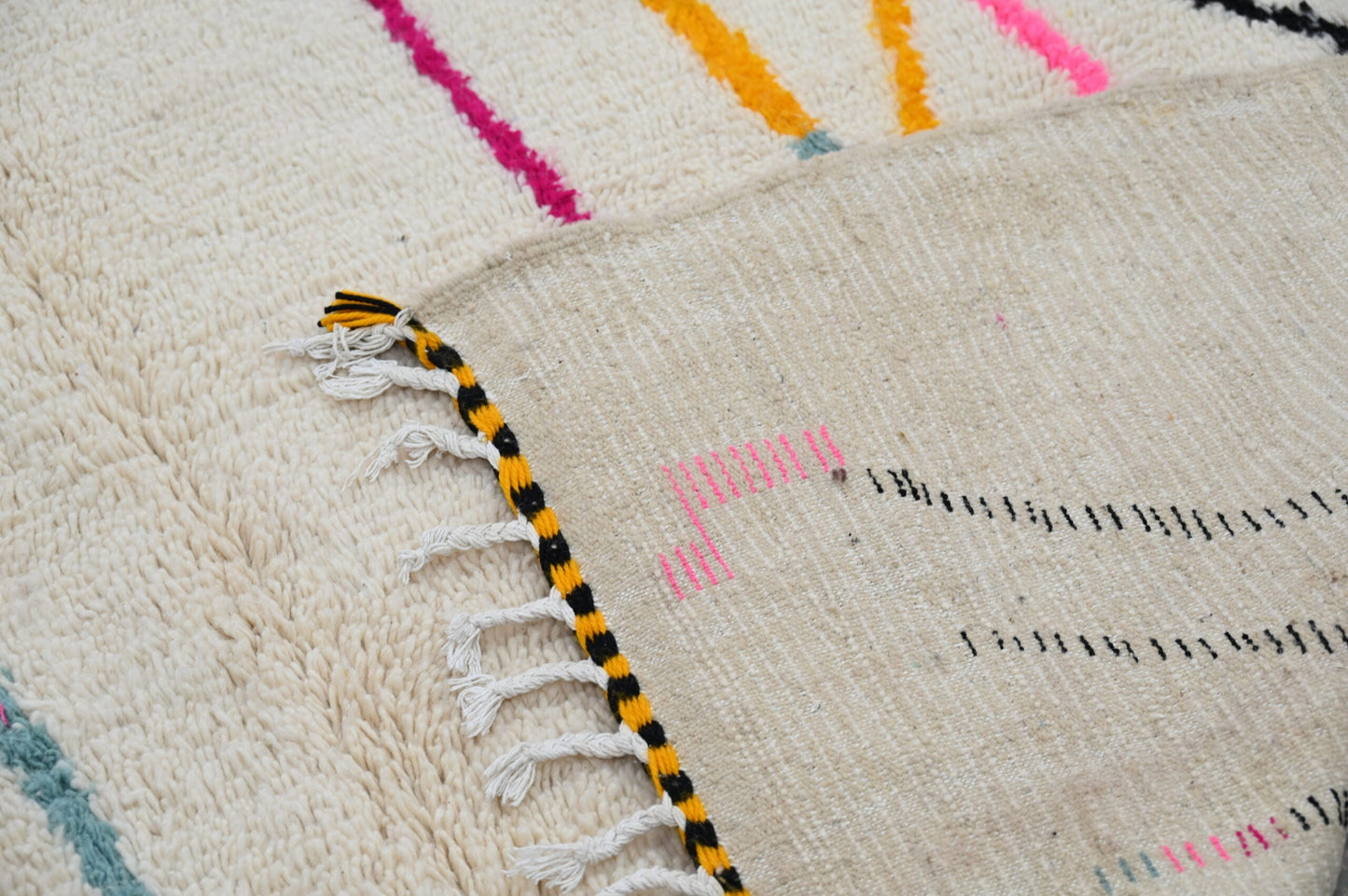 DecorBites™ Handmade Moroccan Azilal Rug 315x194 cm