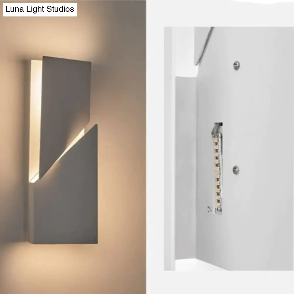 DecorBites™ Leanne | Geometric Wall Lamp