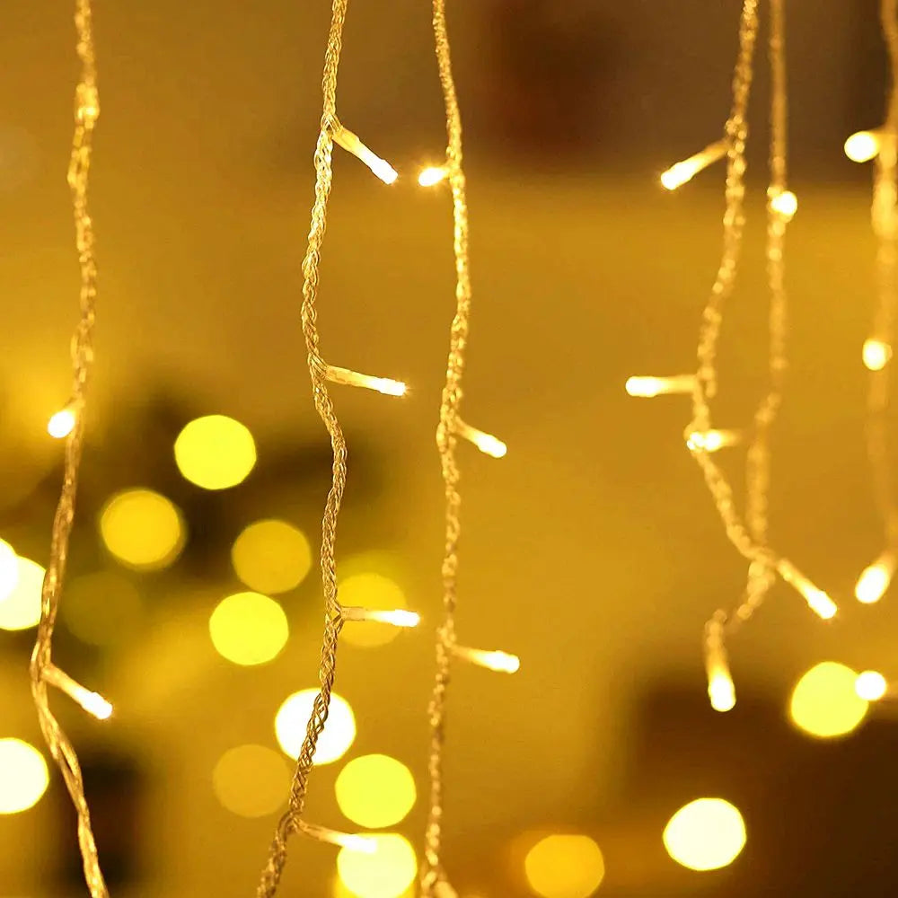 DecorBites™ LED Icicle String Lights - Outdoor Holiday Decor