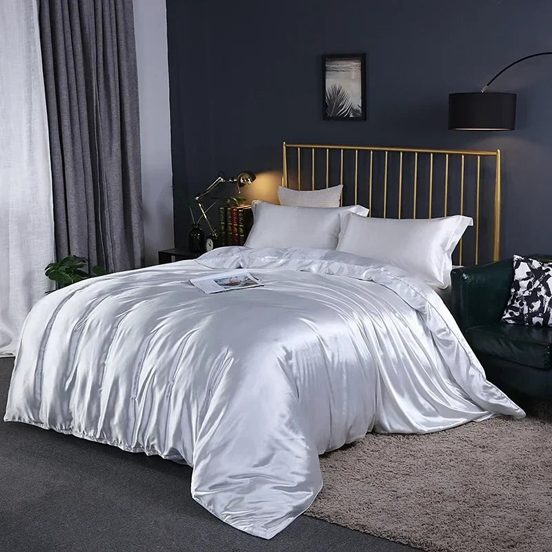 DecorBites™ Luxurious Bedding Set