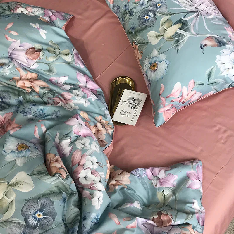 DecorBites™ Luxury Egyptian Cotton Bedding Set with Flamingo Design
