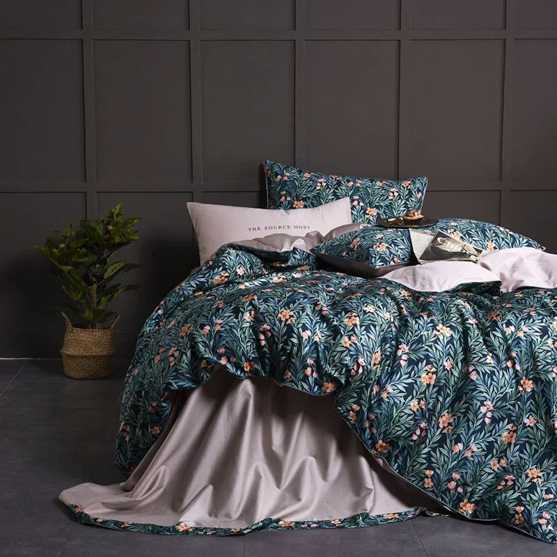 DecorBites™ Luxury Egyptian Cotton Bedding Set with Flamingo Design