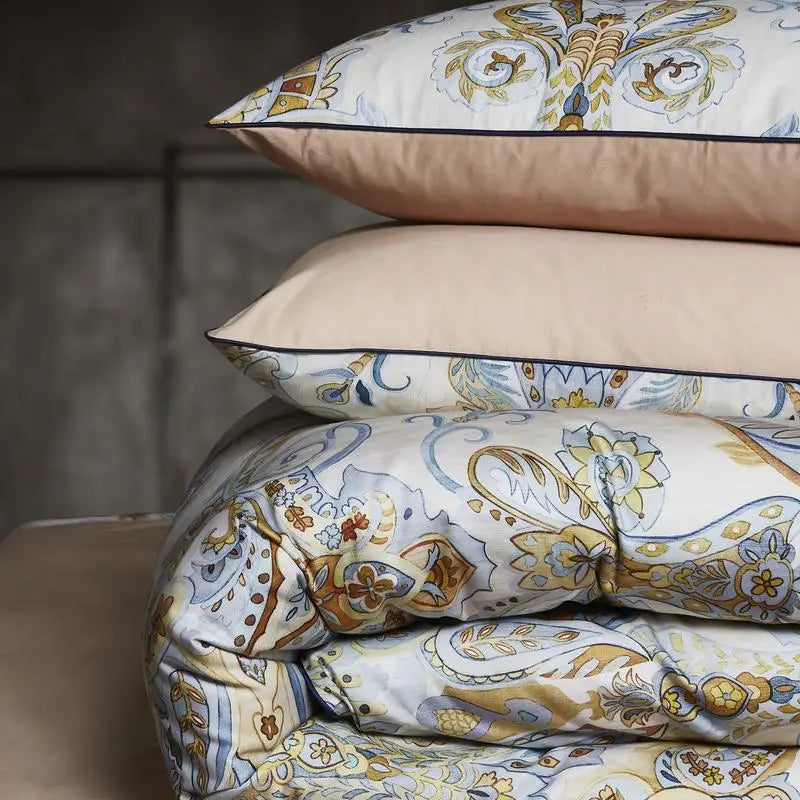 DecorBites™ Luxury Egyptian Cotton Flamingo Bedding Set - 4/6Pcs