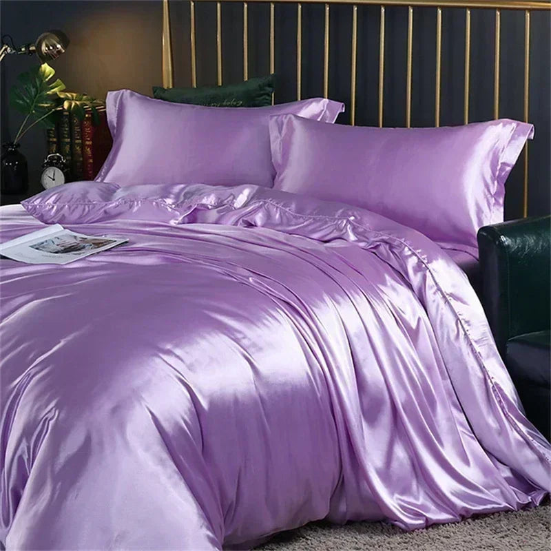 DecorBites™ Luxury Silk Bedding Set with Sheets - Queen/King Size