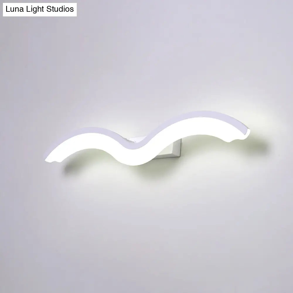 DecorBites™ Minimalist Black/White Wavelet LED Wall Sconce with Frosted Diffuser, Available in 16", 23.5", or 31.5" Lengths