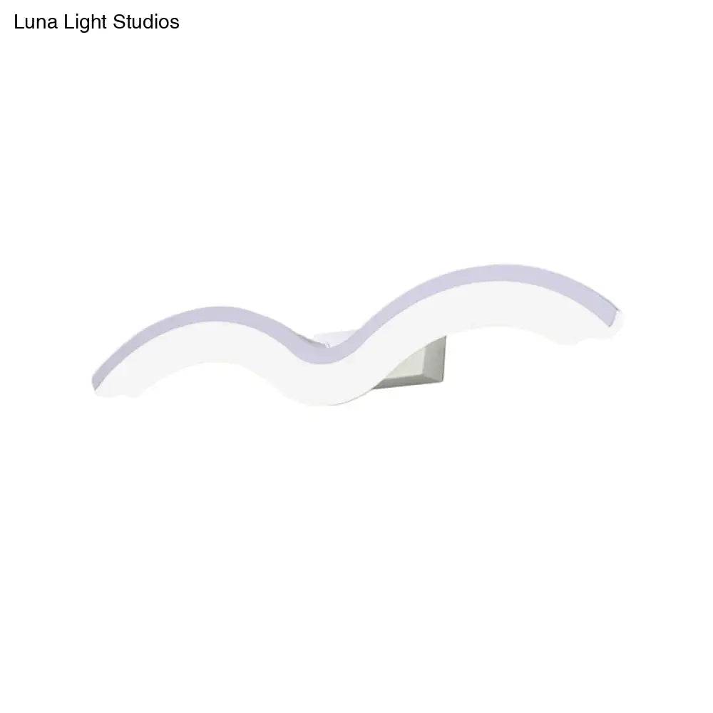 DecorBites™ Minimalist Black/White Wavelet LED Wall Sconce with Frosted Diffuser, Available in 16", 23.5", or 31.5" Lengths
