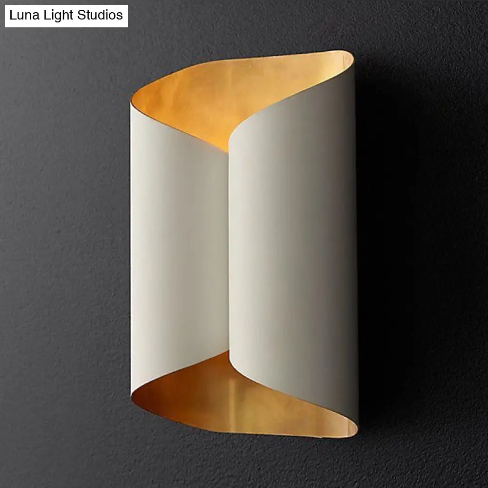 DecorBites™ Minimalist Twist Wall Sconce with Metallic 2-Bulb Light Fixture for Porch