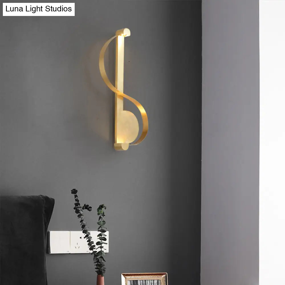 DecorBites™ Minimalistic Brass Curve LED Wall Mount Light: Stylish Metal Sconce for Living Room