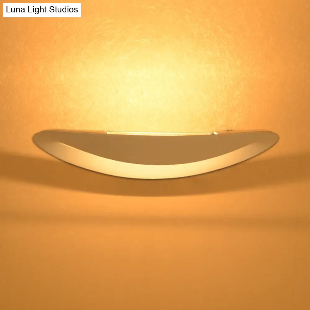 DecorBites™ Modern Black/White Curved Shade LED Wall Sconce - Stylish Aluminum Lamp for Bedroom