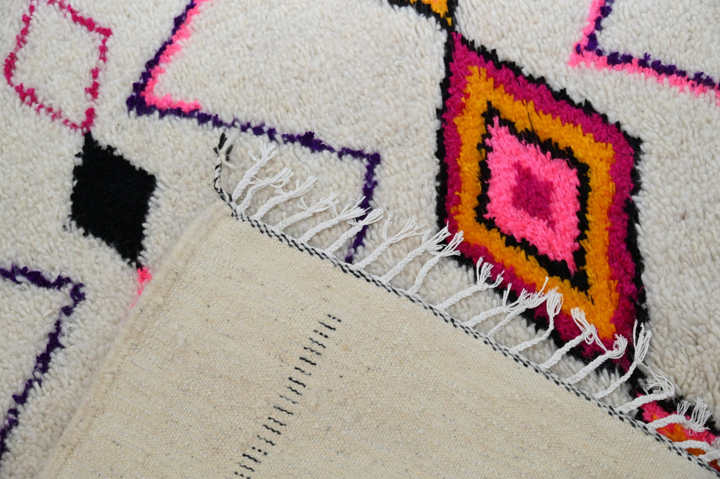 DecorBites™ Moroccan Handmade Traditional Azilal Rug 251 X 162 Cm