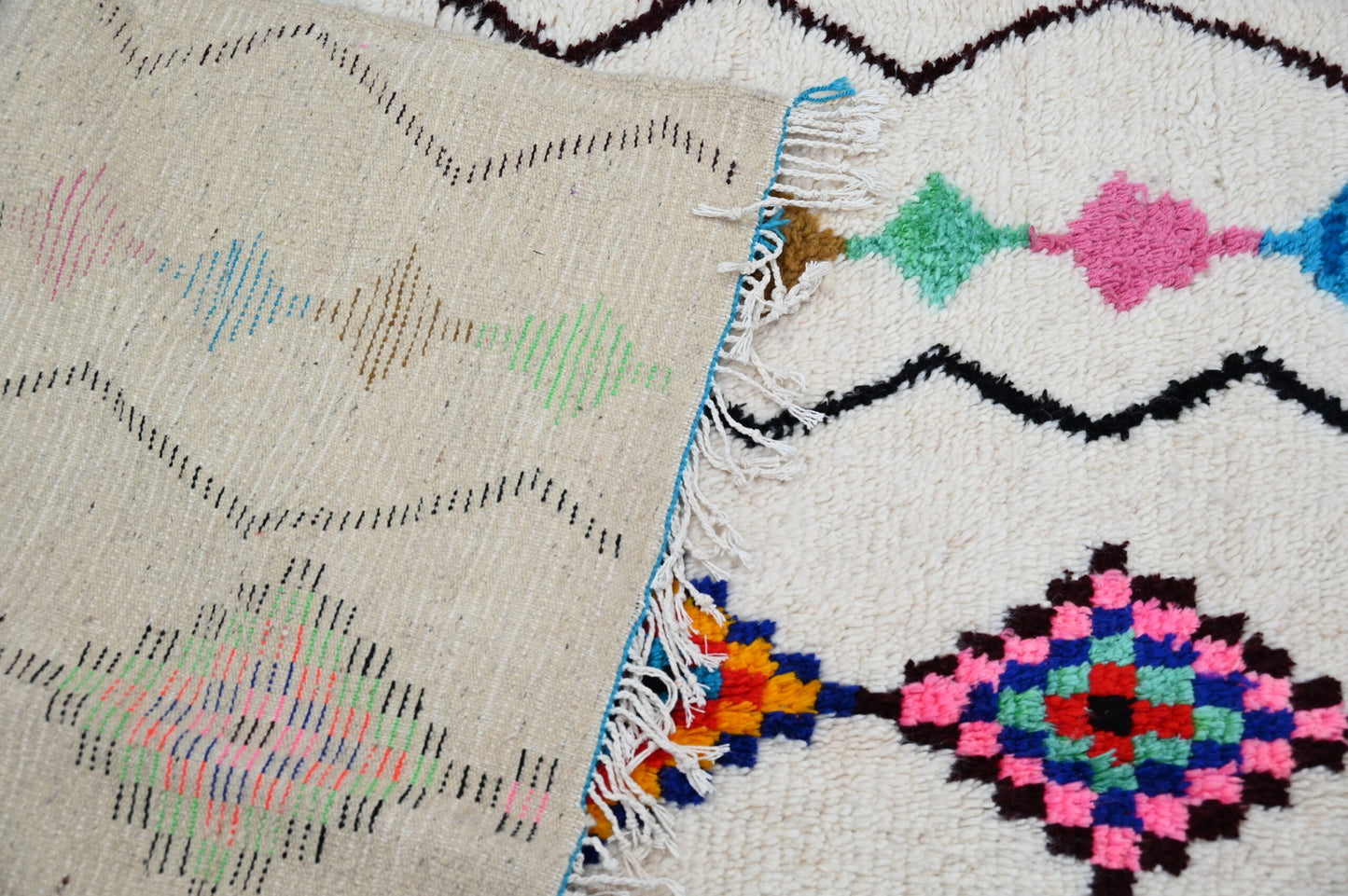 DecorBites™ Moroccan Handmade Traditional Azilal Rug 255 X 144 Cm