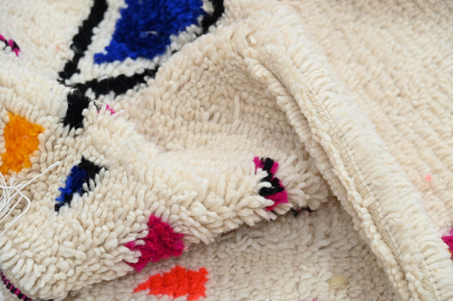 DecorBites™ Moroccan Handmade Traditional Azilal Rug 260 X 148 Cm