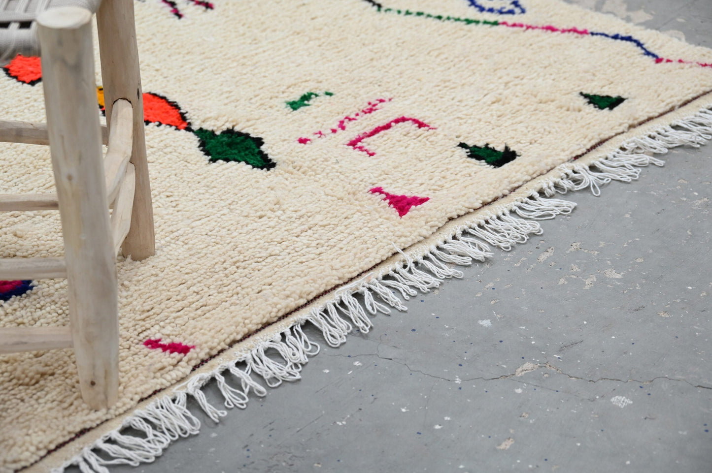 DecorBites™ Moroccan Handmade Traditional Azilal Rug 260 X 148 Cm
