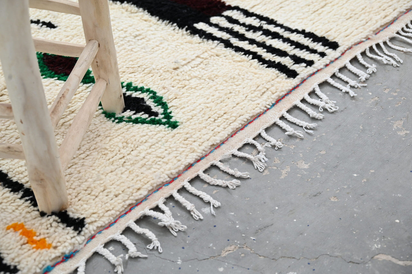 DecorBites™ Moroccan Handmade Traditional Azilal Rug 273 X 155 Cm