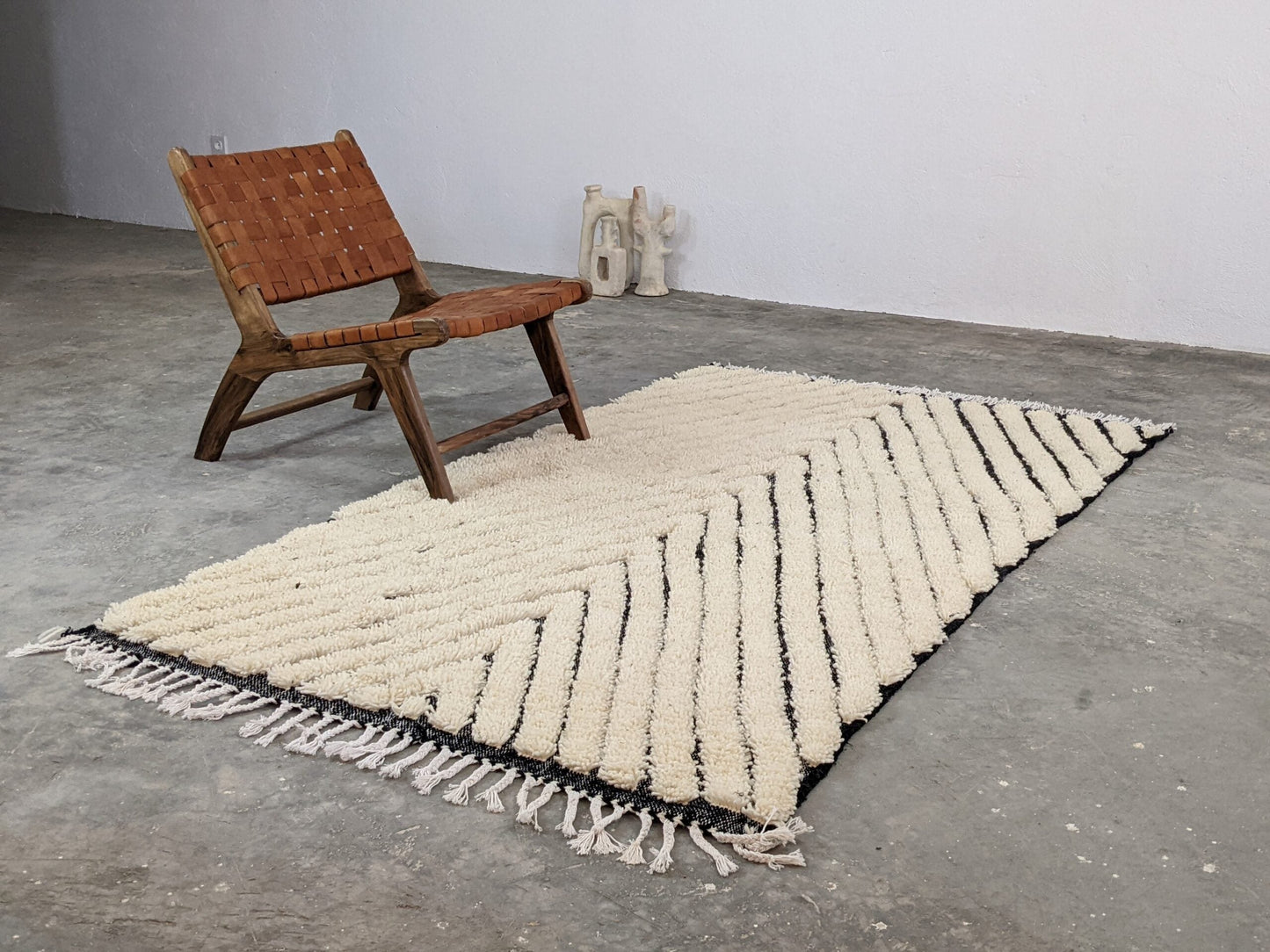 DecorBites™ Moroccan Handmade Traditional Beni Ouarain Rug 245 X 146 Cm