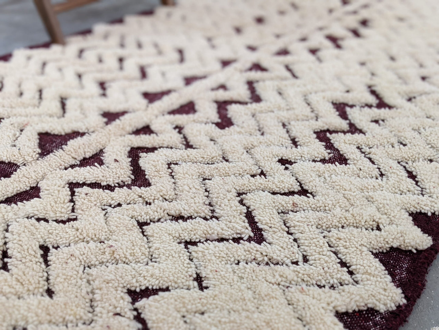 DecorBites™ Moroccan Handmade Traditional Beni Ouarain Rug 252 X 137 Cm