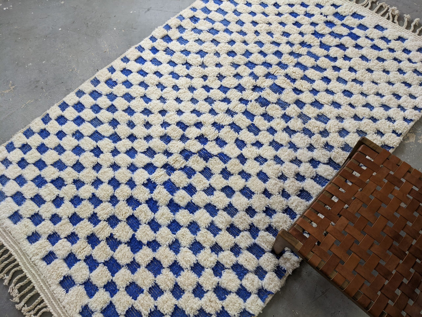 DecorBites™ Moroccan Handmade Traditional Beni Ouarain Rug 260 X 170 Cm