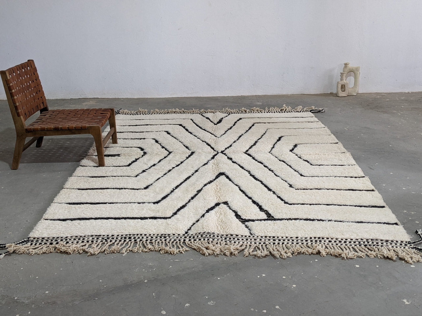 DecorBites™ Moroccan Handmade Traditional Beni Ouarain Rug 290 X 213 Cm