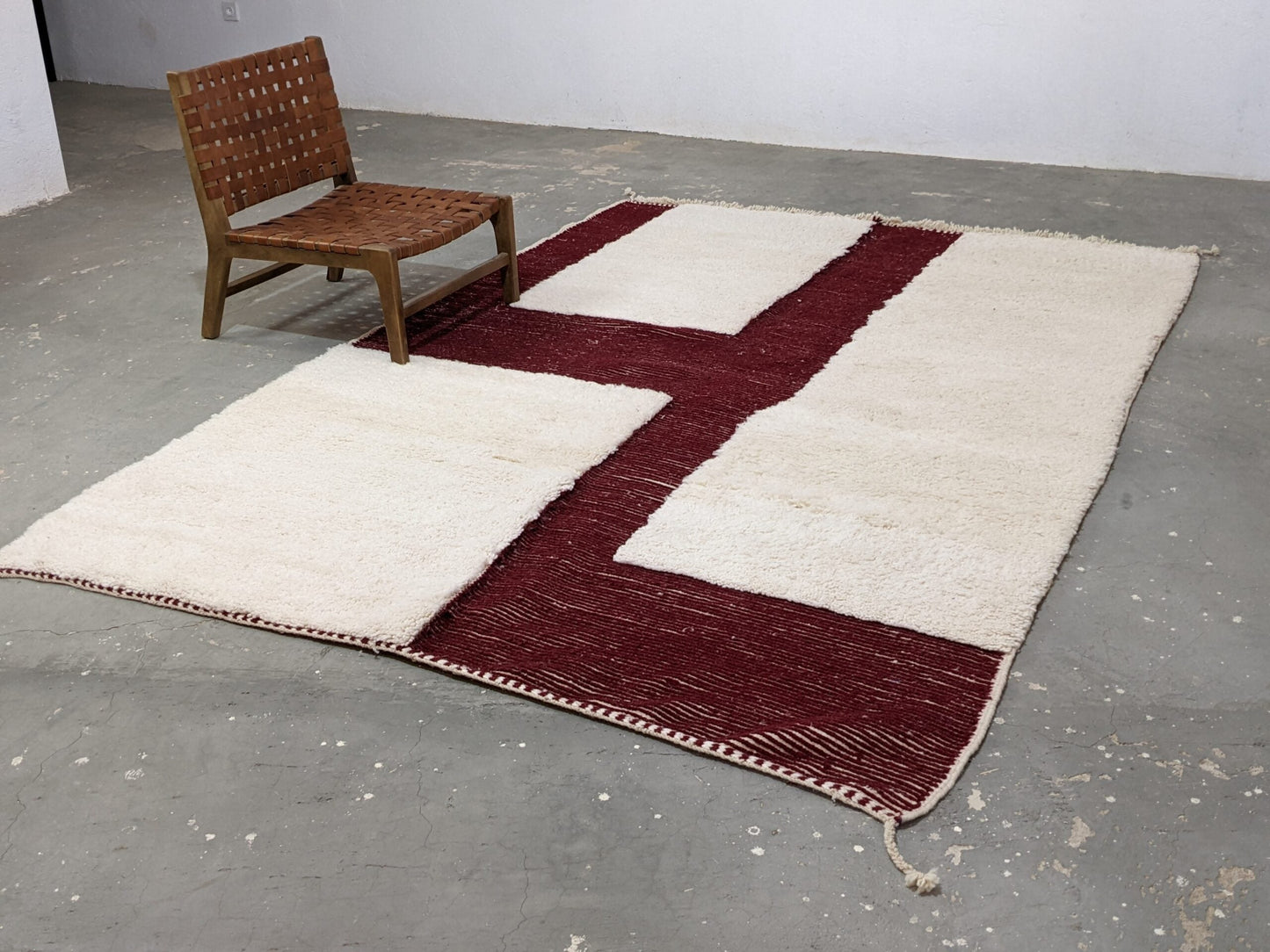 DecorBites™ Moroccan Handmade Traditional Beni Ouarain Rug 297 X 206 Cm