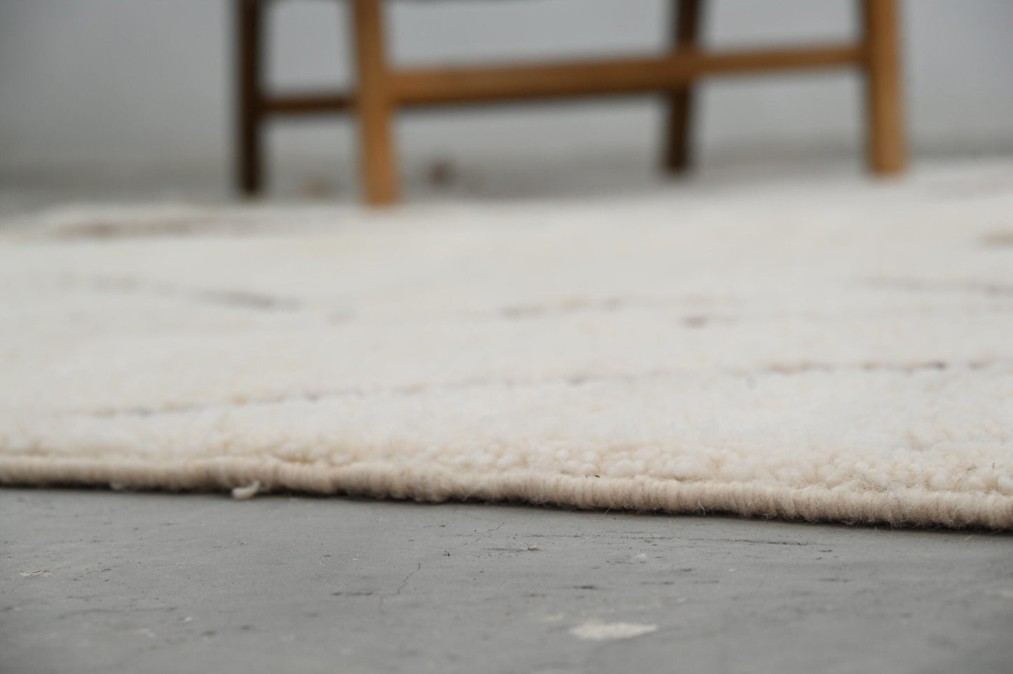DecorBites™ Moroccan Handmade Traditional Beni Ouarain Rug 300 X 210 Cm