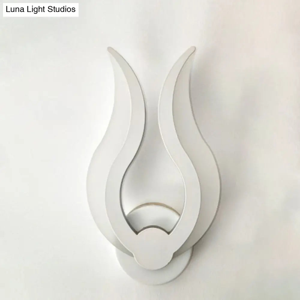 DecorBites™ Nordic LED Flame-Shaped Wall Sconce Light for Cozy Bedroom Ambiance in Warm/White