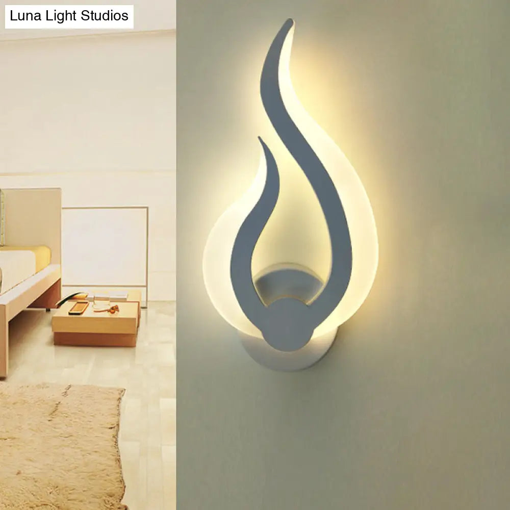 DecorBites™ Nordic LED Flame-Shaped Wall Sconce Light for Cozy Bedroom Ambiance in Warm/White
