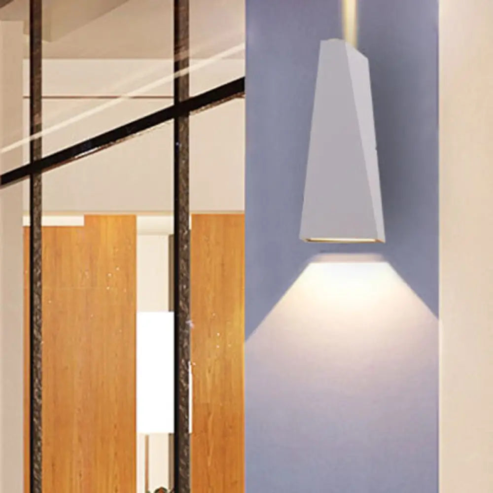 DecorBites™ Nordic LED Flush Wall Sconce Black/White Triangular LED Wall Lamp