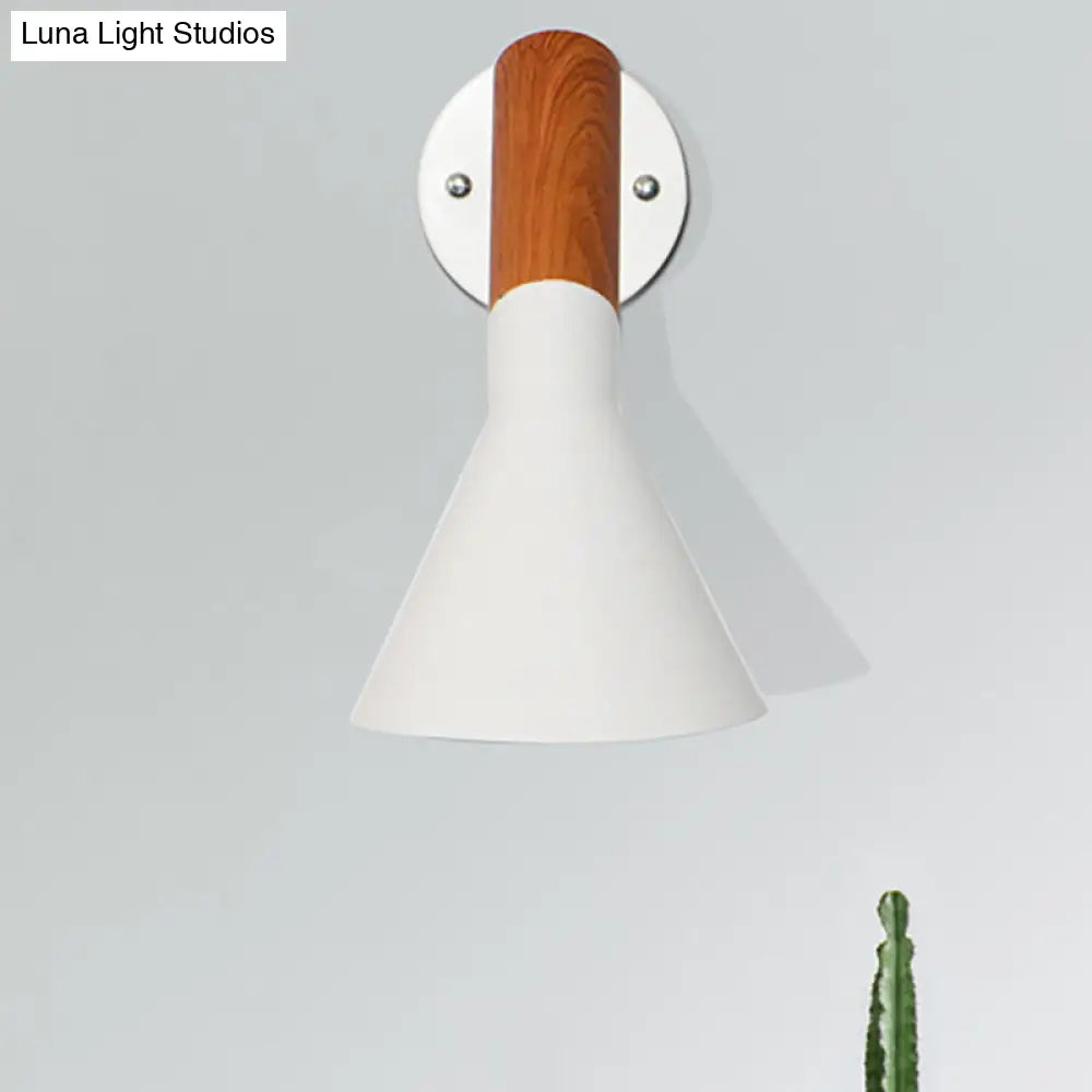 DecorBites™ Nordic Monochrome Wall Light: Single Bulb Metallic Sconce for Showrooms and Galleries