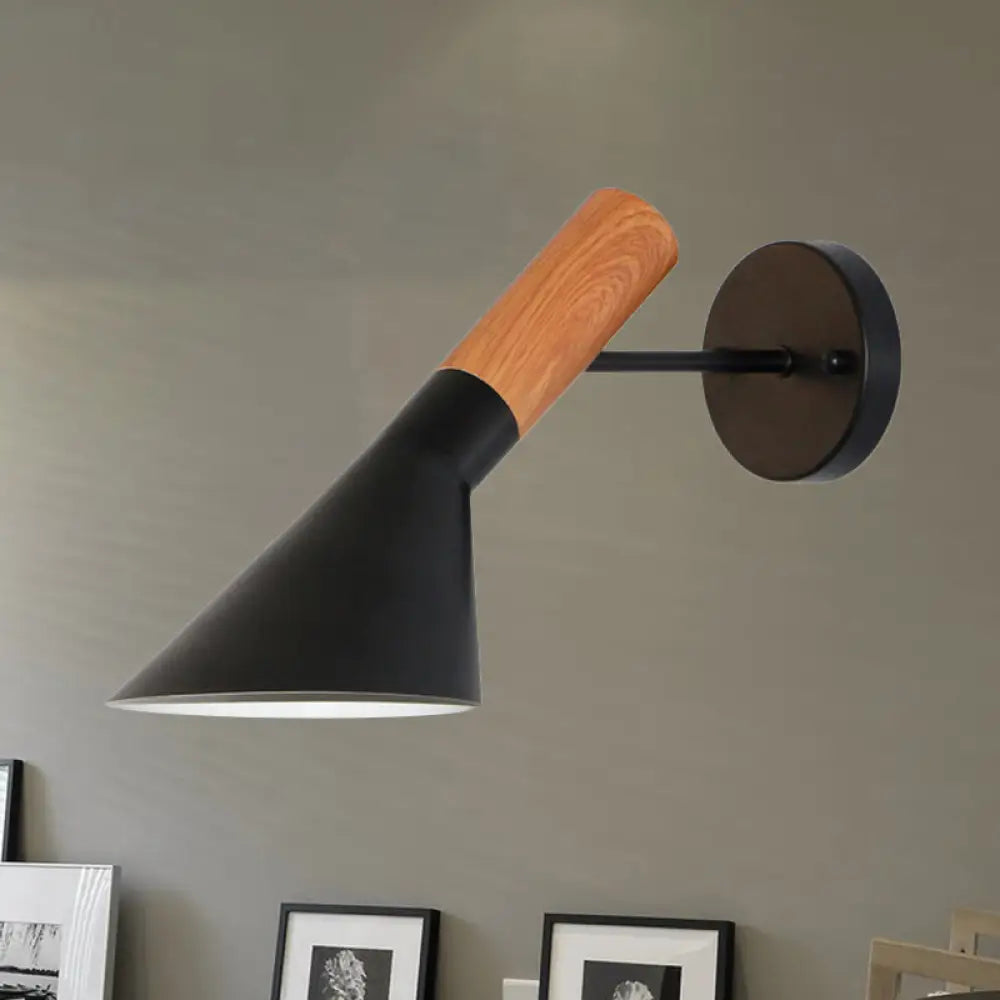 DecorBites™ Nordic Monochrome Wall Light: Single Bulb Metallic Sconce for Showrooms and Galleries