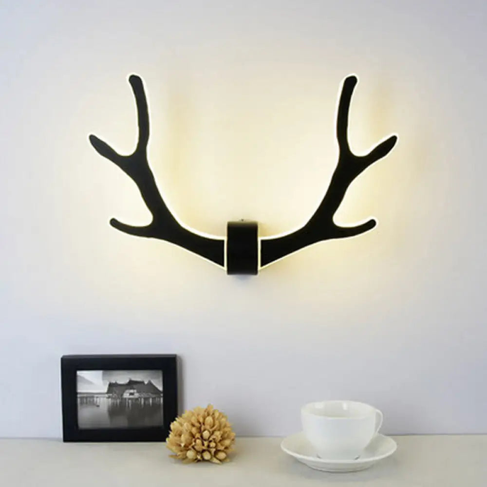 DecorBites™ Nordic Style Wooden Antler Wall Sconce Lamp with LED Lighting - Ideal for Corridor