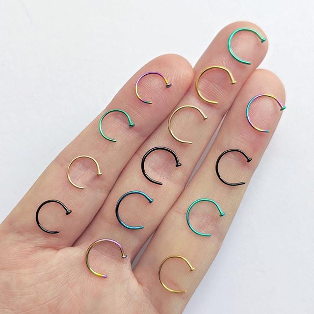 20G 3/8 Yellow Anodized Titanium Nose Hoop