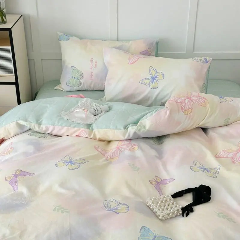 DecorBites™ Pink Floral Bedding Set - Queen Size