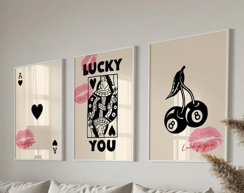 DecorBites™ "Retro Queen of Hearts Canvas Wall Art Set"