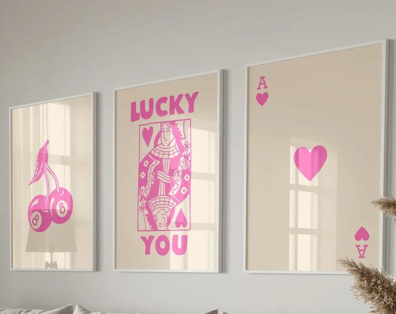DecorBites™ "Retro Queen of Hearts Canvas Wall Art Set"