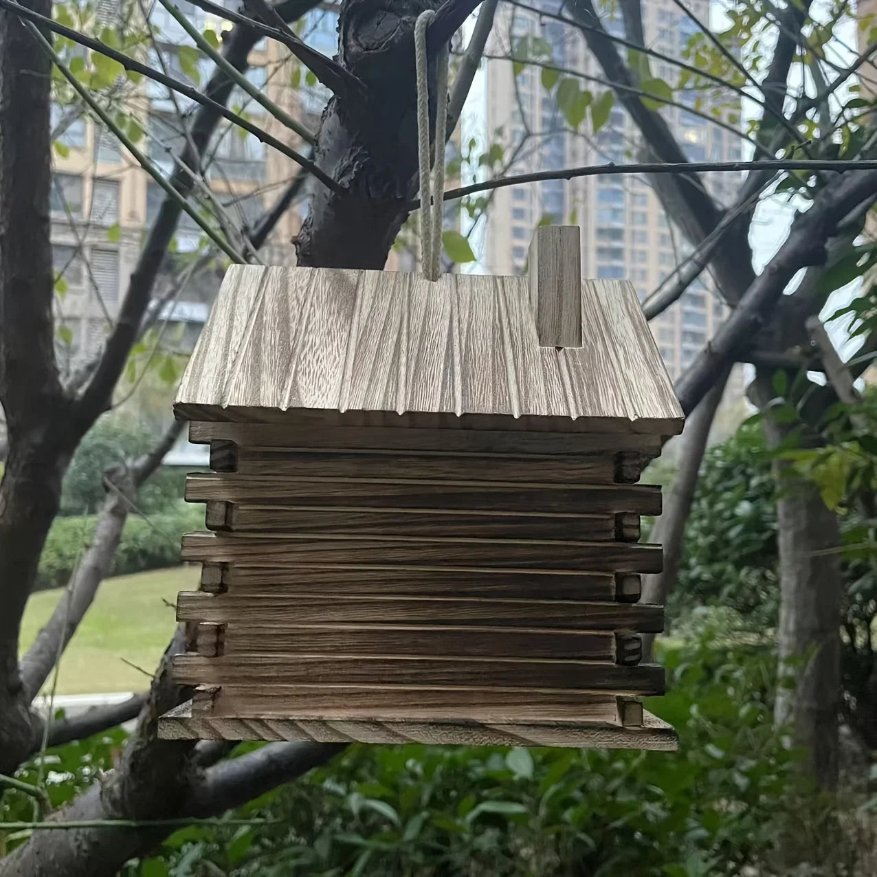 DecorBites™ Rustic Wooden Birdhouse for Hummingbirds & Small Birds
