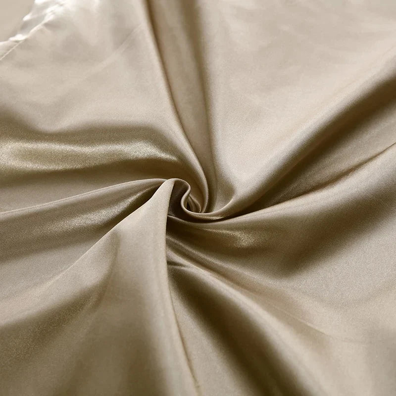 DecorBites™ Silk Bedding Set: Luxury Satin Sheets