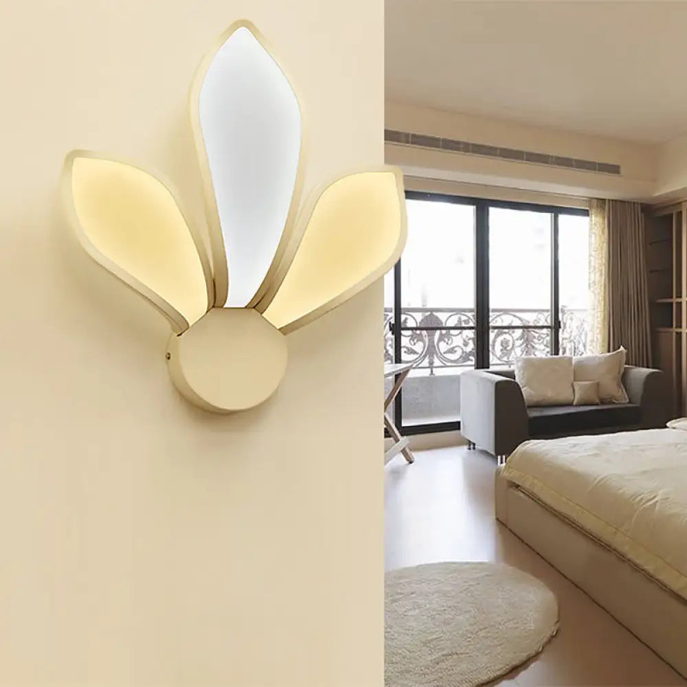 DecorBites™ Simple Acrylic LED Petal Wall Sconce with 3 Lights for Bedroom Lighting in Neutral/White/Warm Light