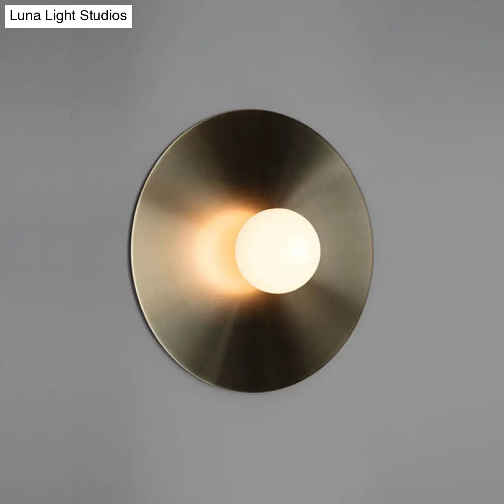 DecorBites™ Simplicity Circle Metal Wall Light Fixture - Elegant Gold Bedside Lamp