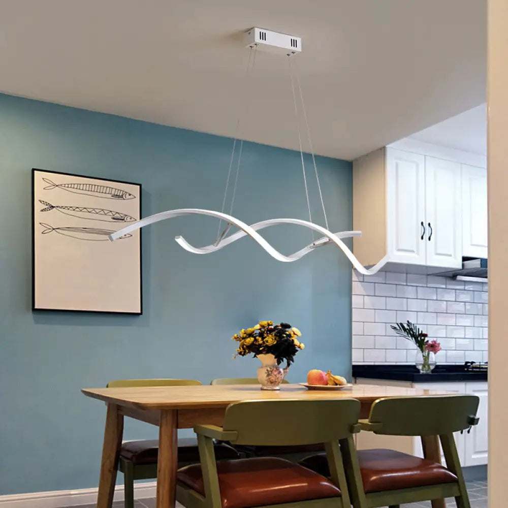 DecorBites™ Sleek LED Dining Room Chandelier - Twisted Aluminium Simplicity Island Light
