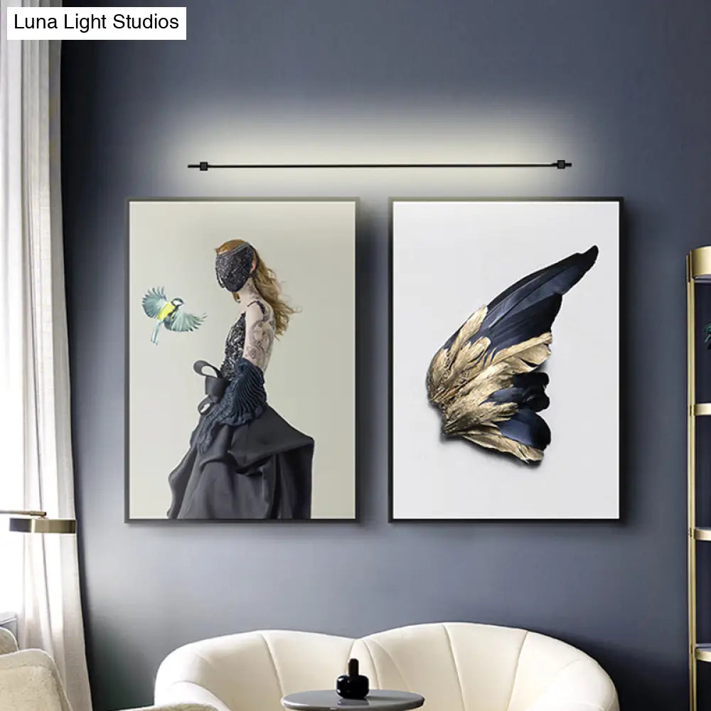 DecorBites™ Sleek Pole Shaped LED Wall Light for Living Room - Minimalist Metallic Wall Mounted Lighting